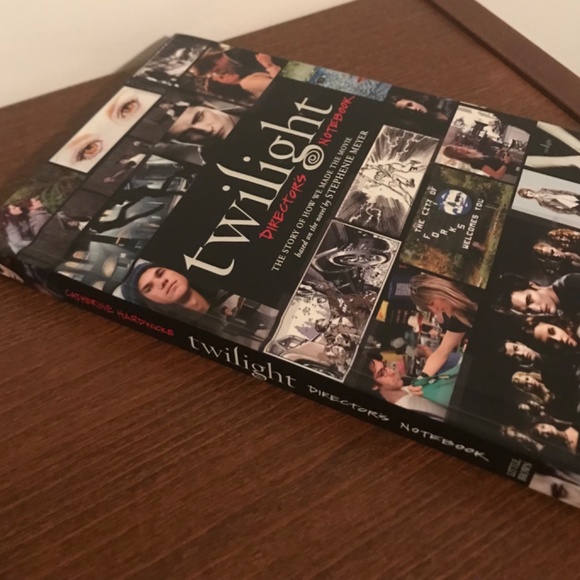 Book - Picture 2 of 7